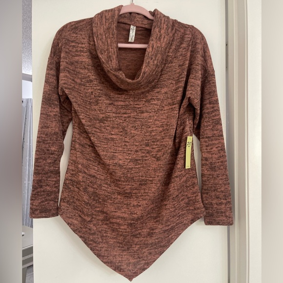 PerSeption Concept Tops - NWT perseption concept long sleeve top